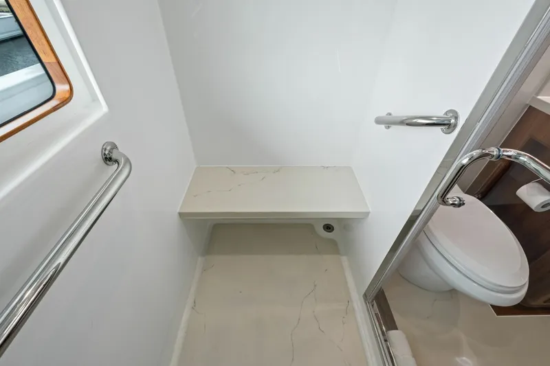 Slide: The Image of 2024 Marlow 90 V - Artemis II - 6002645