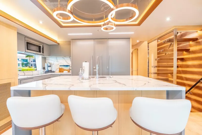 Slide: The Image of Horizon FD80 SHERI LYNN - Galley 2023 Horizon 80
SHERI LYNN - 5966349