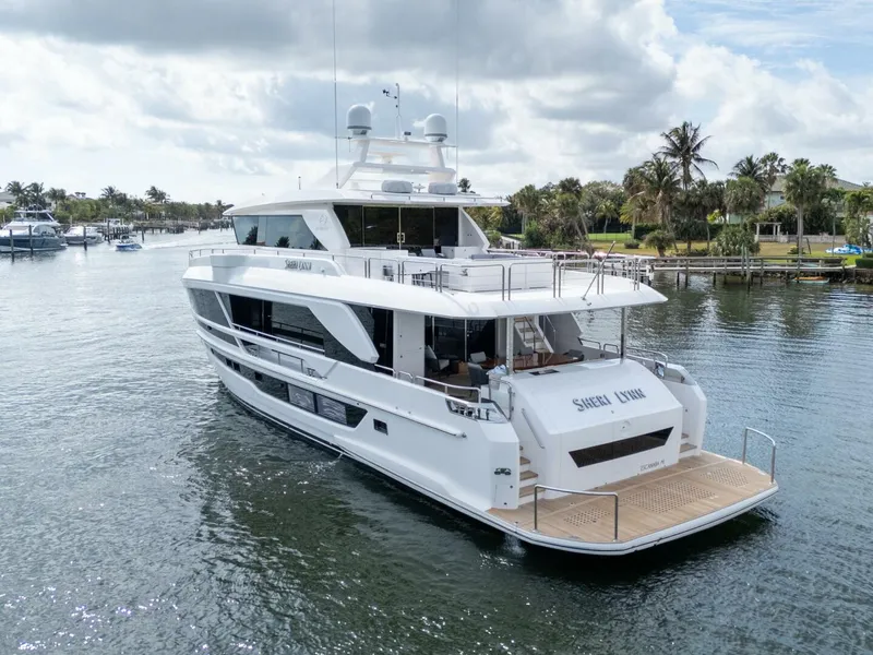 Slide: The Image of Horizon FD80 SHERI LYNN - Exterior  2023 Horizon 80
SHERI LYNN - 5965837