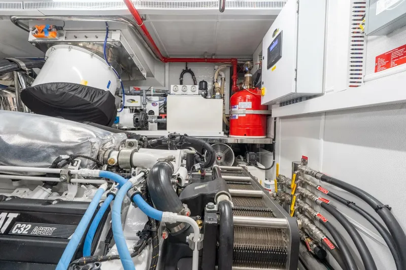 Slide: The Image of Horizon FD80 SHERI LYNN - Engine Room 2023 Horizon 80
SHERI LYNN - 5967019