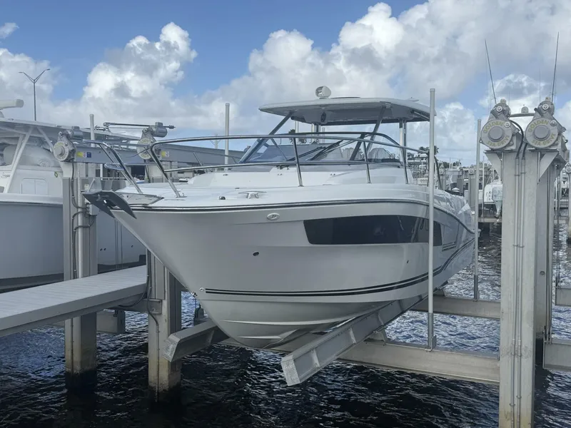 The Image of Jeanneau 10.5 Leader WA 2022 - undefined