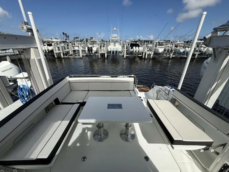 Slide: The Image of Jeanneau 10.5 Leader WA 2022 - 5966357