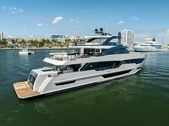 Slide: The Image of Ocean Alexander 35 Revolution 2024 - 73