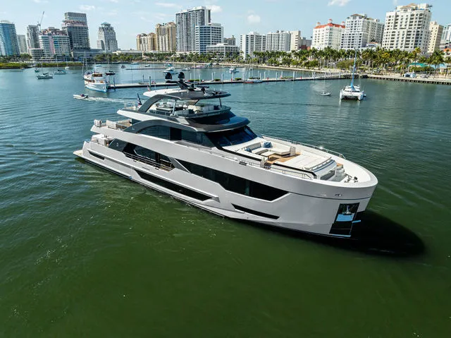 Slide: The Image of Ocean Alexander 35 Revolution 2024 - 76