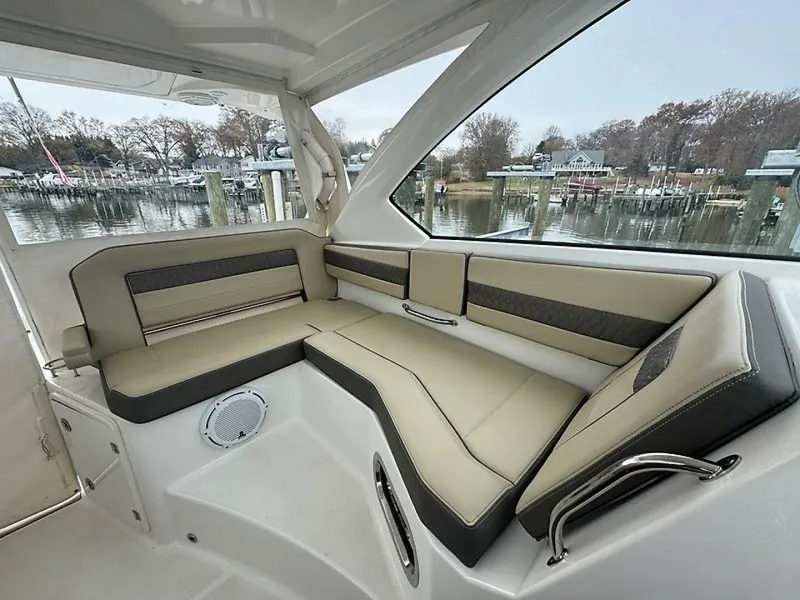 Slide: The Image of 0005590144 - 5966993