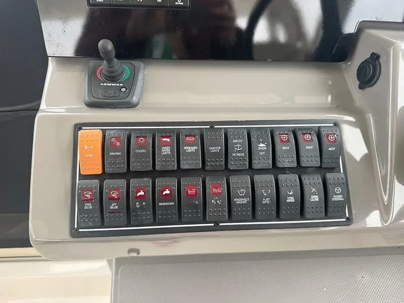 Slide: The Image of 0005590133 - 5966991