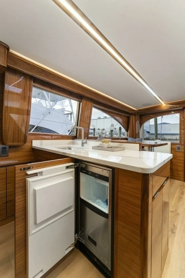 Slide: The Image of Viking 50 Billfish (17) - 6208950
