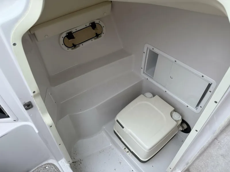 Slide: The Image of Four Winns 250 Horizon 2005 - 5970681