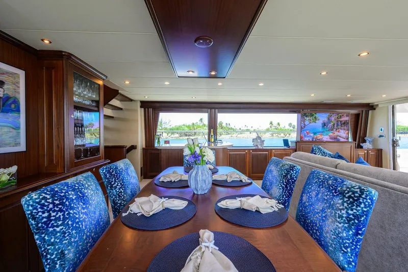 Slide: The Image of Pacific Mariner 85 2005 - 5975389