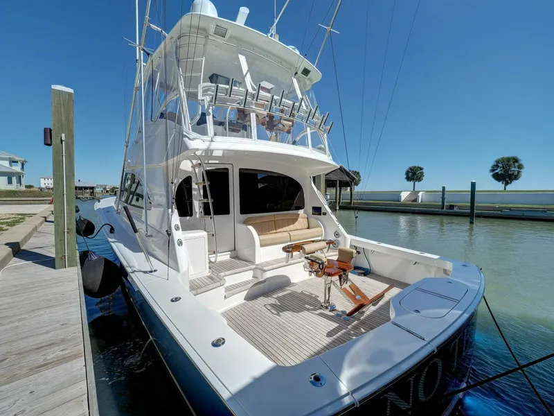 Slide: The Image of 2017 Viking 52 Convertible  - 5990081