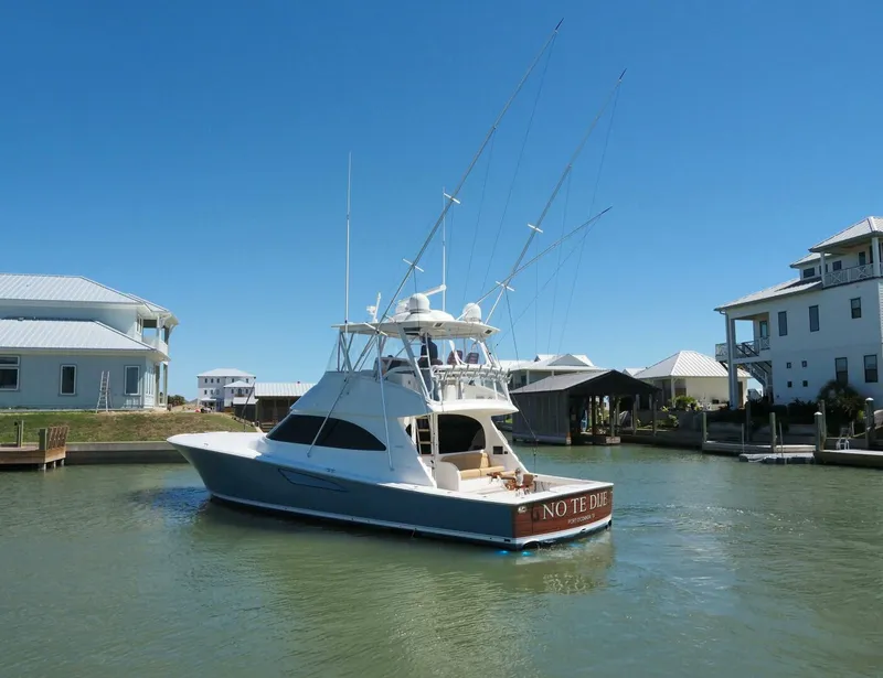 Slide: The Image of 2017 Viking 52 Convertible  - 5990086