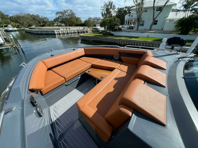 Slide: The Image of Cruisers Yachts 38 GLS - 2023 Cruisers Yachts 38 GLS - 7680420