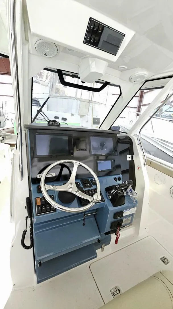 Slide: The Image of Pursuit 328 Sport 2018 - 5967708