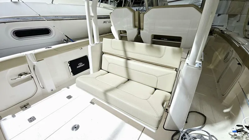 Slide: The Image of Pursuit 328 Sport 2018 - 5967714