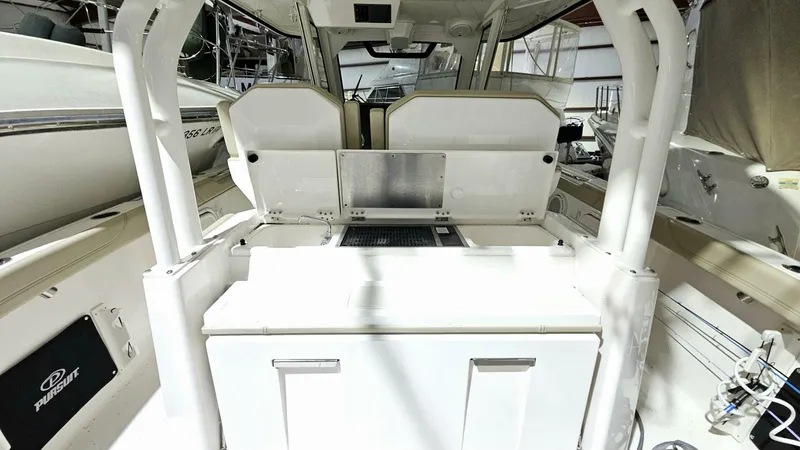 Slide: The Image of Pursuit 328 Sport 2018 - 5967715