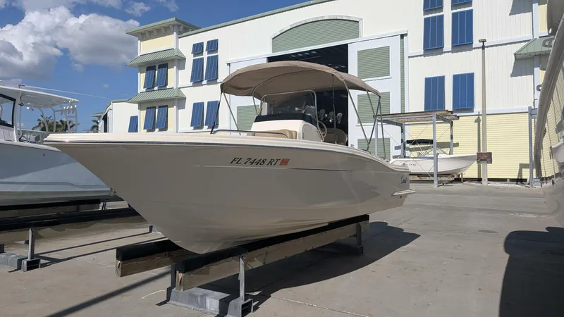 Slide: The Image of Scout 215xsf 2019 - 5967805