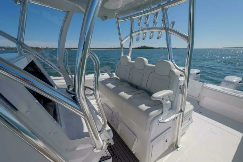 Slide: The Image of SeaHunter 38 Reel Escape- Helm Seating 2023 SeaHunter CTS Reel Escape - 7654194