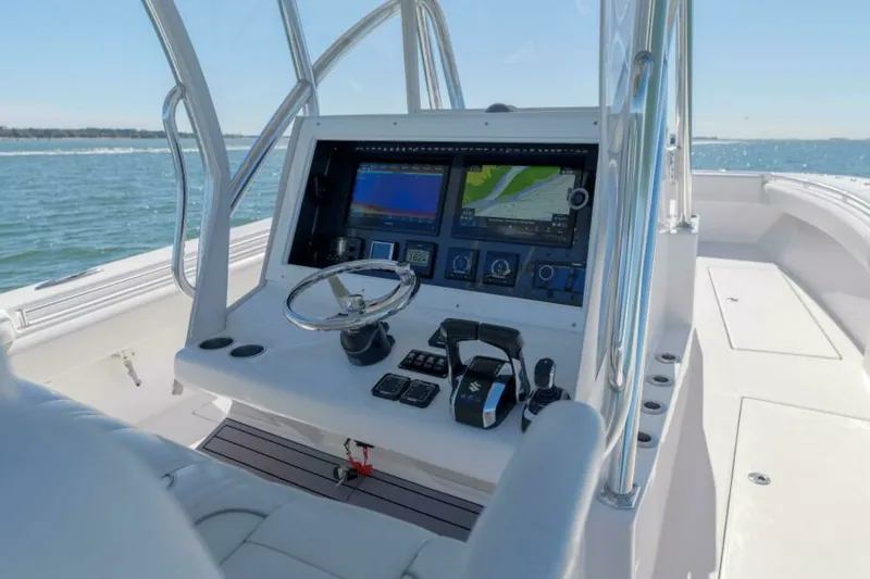 Slide: The Image of SeaHunter 38 Reel Escape- Helm 2023 SeaHunter CTS Reel Escape - 7654187