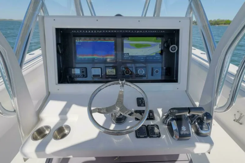 Slide: The Image of SeaHunter 38 Reel Escape- Helm 2023 SeaHunter CTS Reel Escape - 7654190