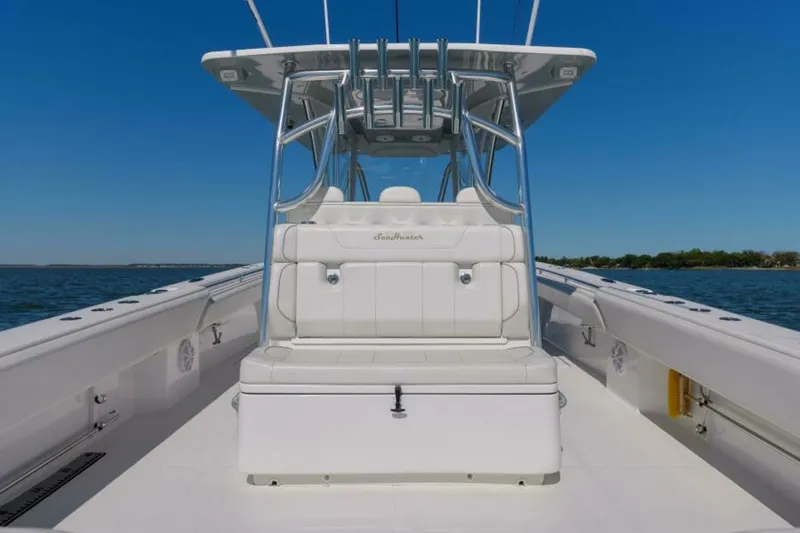 Slide: The Image of SeaHunter 38 Reel Escape- Forward Seating 2023 SeaHunter CTS Reel Escape - 7654200