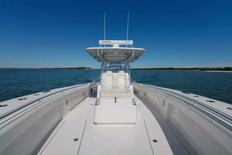 Slide: The Image of SeaHunter 38 Reel Escape- Forward Seating 2023 SeaHunter CTS Reel Escape - 7654173