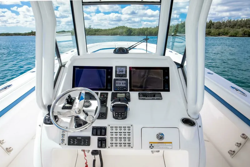 Slide: The Image of Intrepid 375 - Helm 2017 Intrepid 375 Open - 7654275