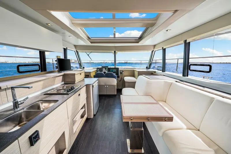 Slide: The Image of 2021 Fountaine Pajot  MY4.S - Galley - 5995706