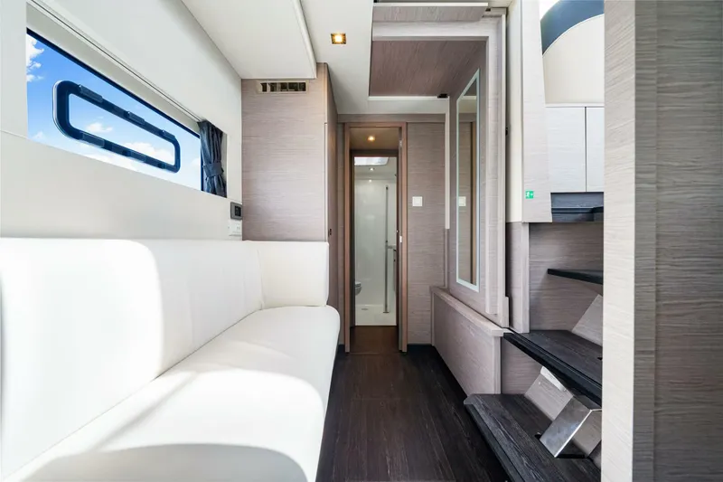 Slide: The Image of 2021 Fountaine Pajot MY4.S - 5995729