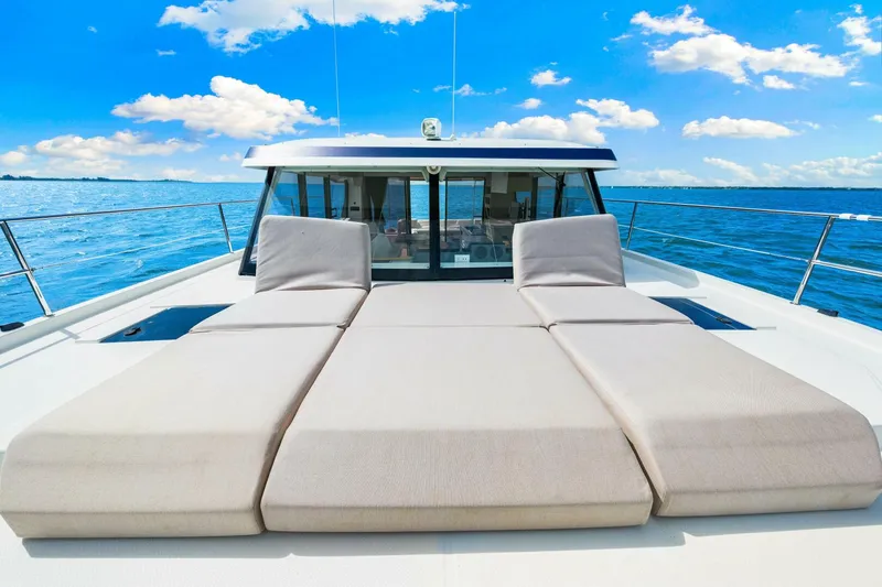 Slide: The Image of 2021 Fountaine Pajot MY4.S - Foredeck - 5995703