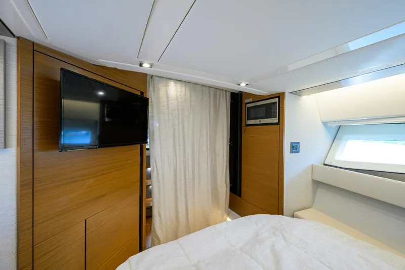 Slide: The Image of Tiara 43 - Interior Cabin Stateroom 2022 43 Tiara 43 LE - 5968376