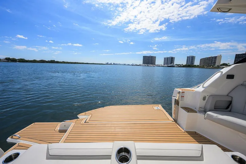 Slide: The Image of Tiara 43 - Transom 2022 43 Tiara 43 LE - 5968671