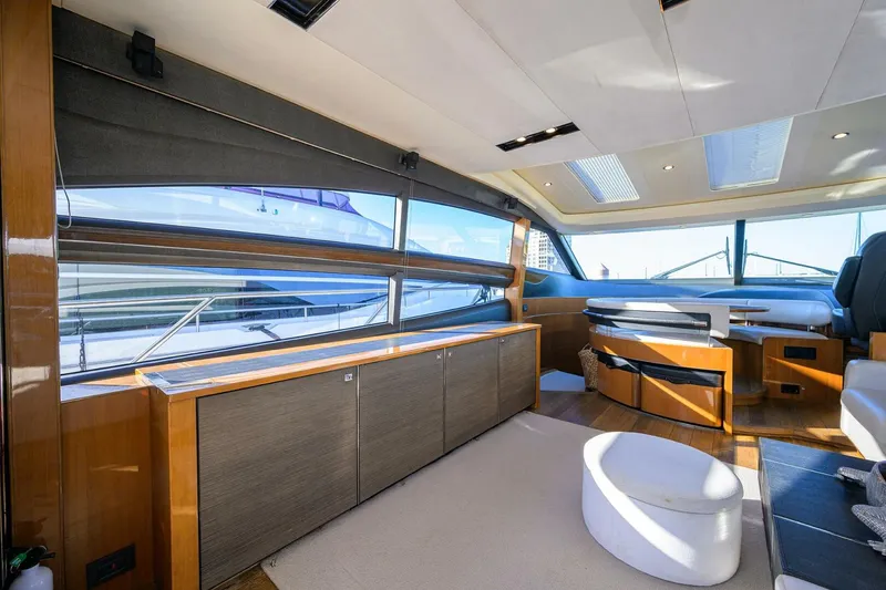 Slide: The Image of Princess 72 Joint Credit II - Interior Salon 2013 Princess 72 V72 Express Joint Credit II - 5968562