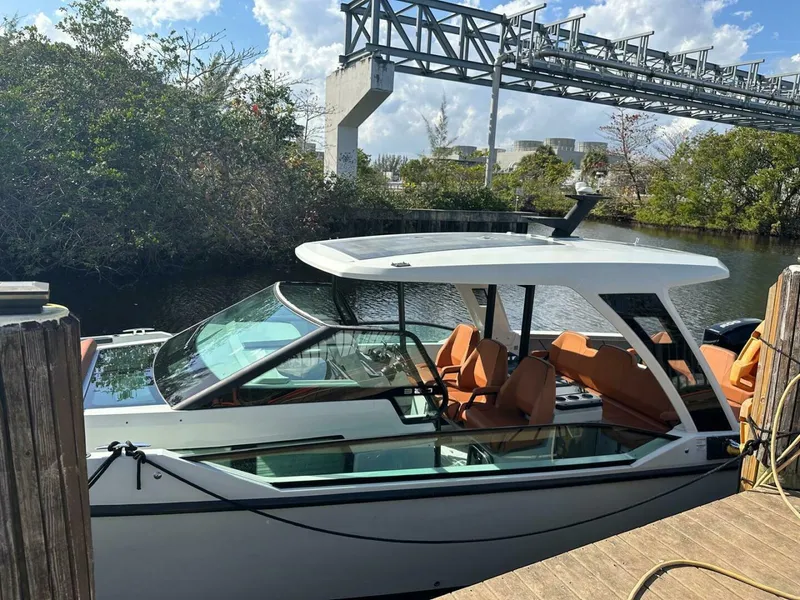 Slide: The Image of Saxdor 320 GTO 2023 - 5968920