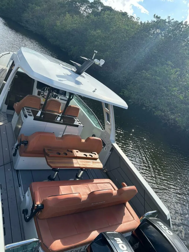 Slide: The Image of Saxdor 320 GTO 2023 - 5968917