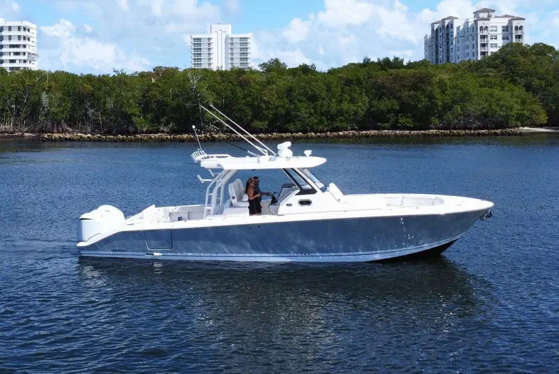 Slide: The Image of Pursuit 38 - PERSEVERANCE - Starboard Profile 2019 Pursuit 38' S368 - PERSEVERANCE - 5969013