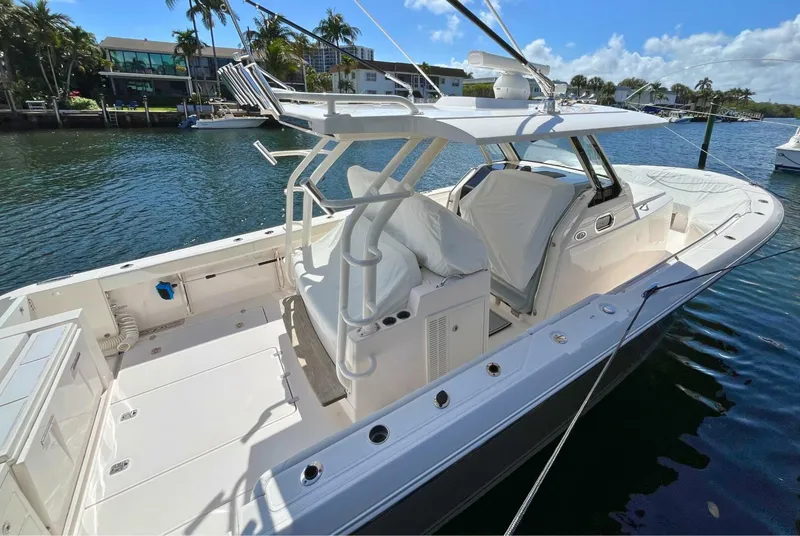 Slide: The Image of Pursuit 38 - PERSEVERANCE -  Exterior 2019 Pursuit 38' S368 - PERSEVERANCE - 5969085