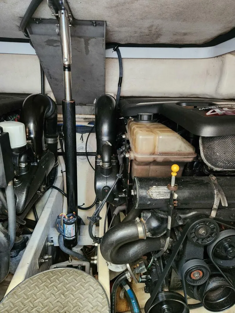 Slide: The Image of Formula 37 PC 2004 - 5969418