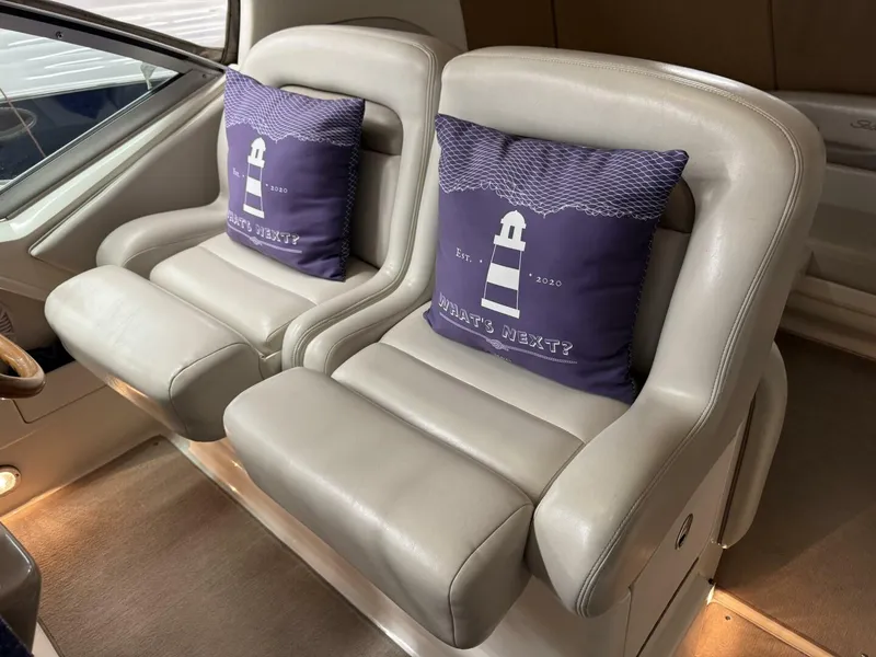 Slide: The Image of Sea Ray 320 Sundancer 2002 - 5991877