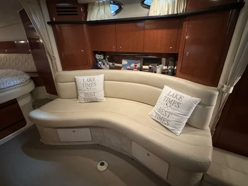 Slide: The Image of Sea Ray 320 Sundancer 2002 - 5991861