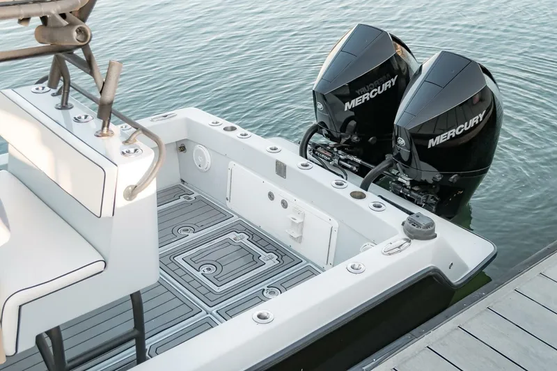 Slide: The Image of SeaVee 290B 2005 - 5969832