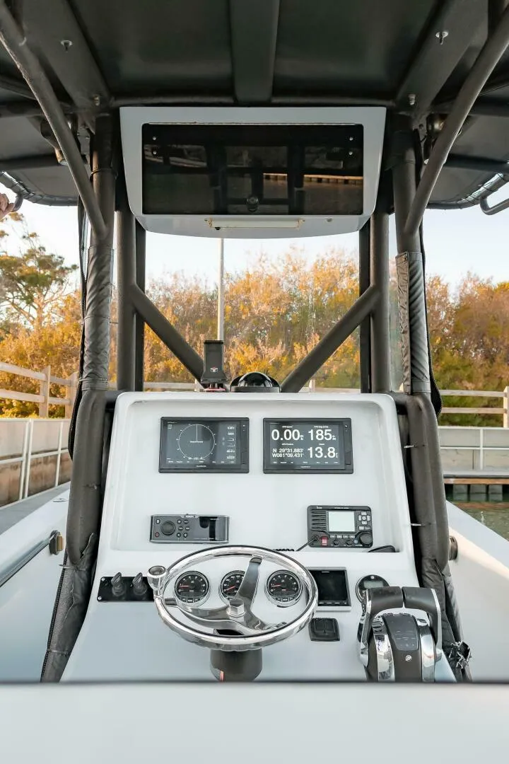 Slide: The Image of SeaVee 290B 2005 - 5969833