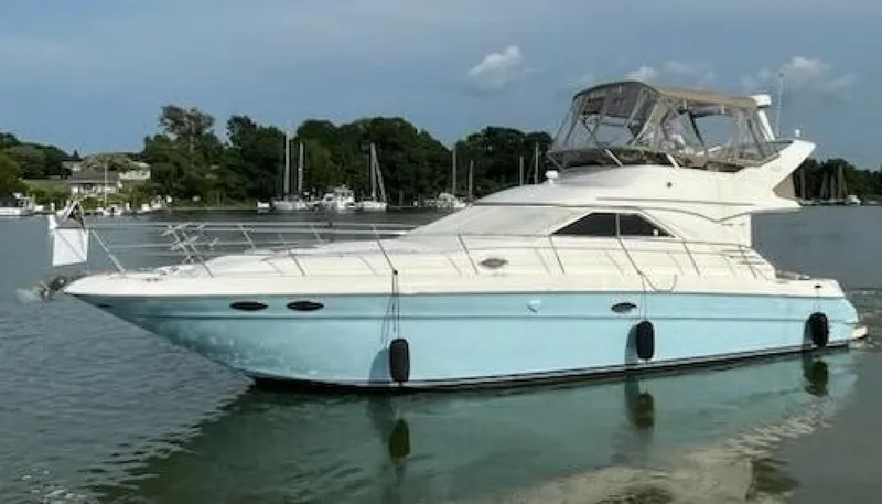 The Image of Sea Ray 400 Sedan Bridge 1998 - 8042401