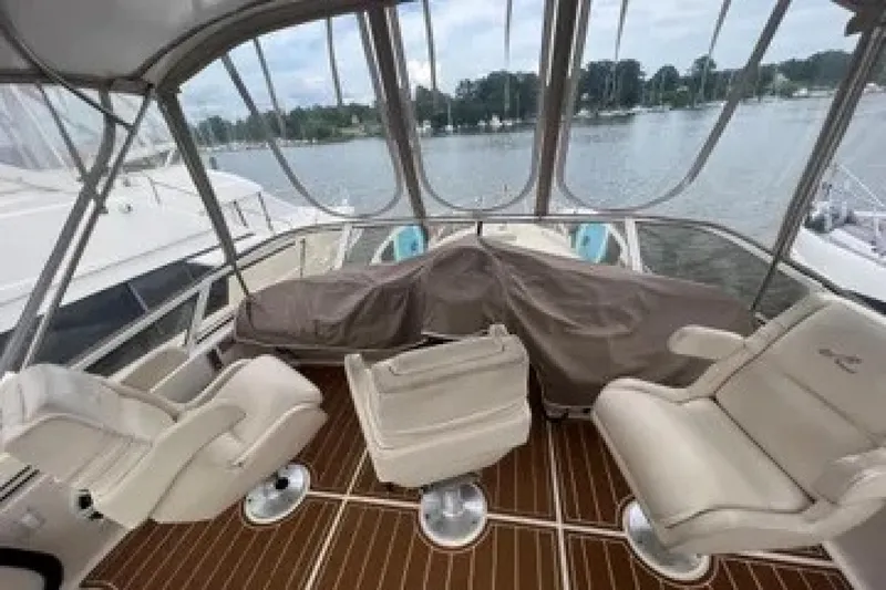 Slide: The Image of Sea Ray 400 Sedan Bridge 1998 - 8045729