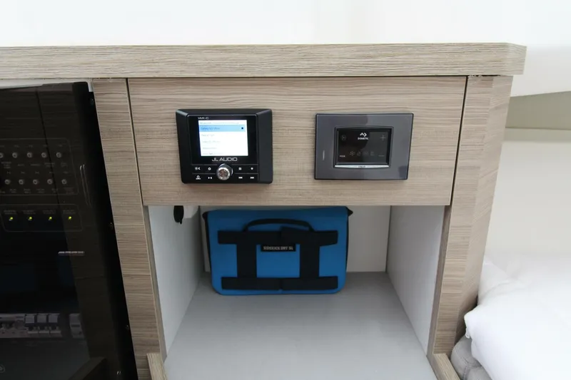 Slide: The Image of Saxdor 400 GTO 2025 - 5978644