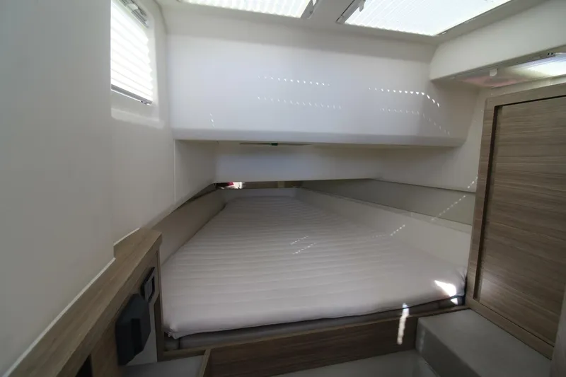 Slide: The Image of Saxdor 400 GTO 2025 - 5978640