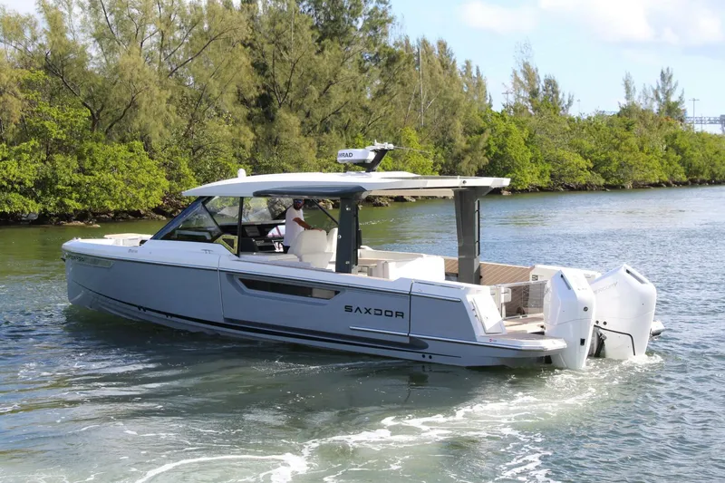 Slide: The Image of Saxdor 400 GTO 2025 - 5978651