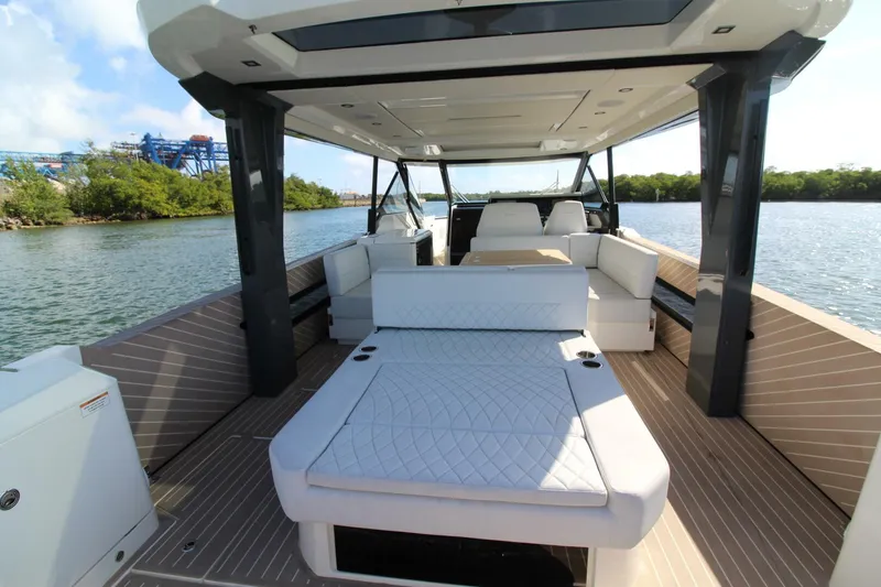 Slide: The Image of Saxdor SX400 GTO 2025 - 5978635