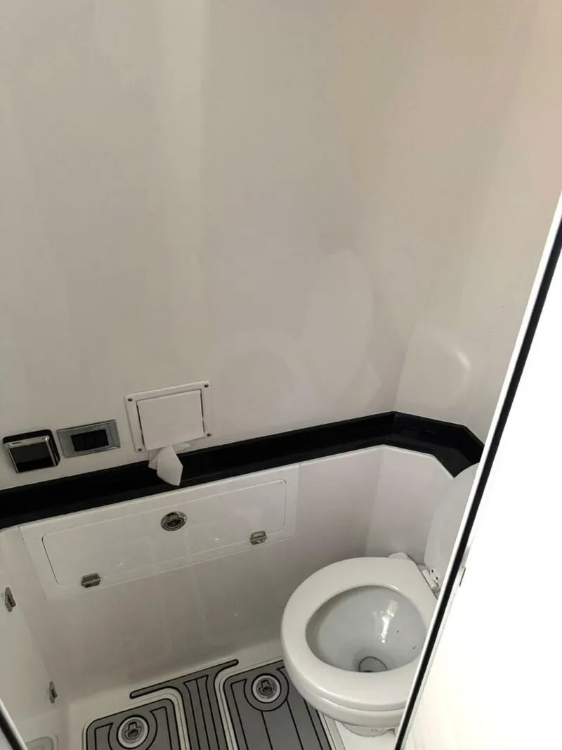 Slide: The Image of HCB Speciale 2019 - 5969515