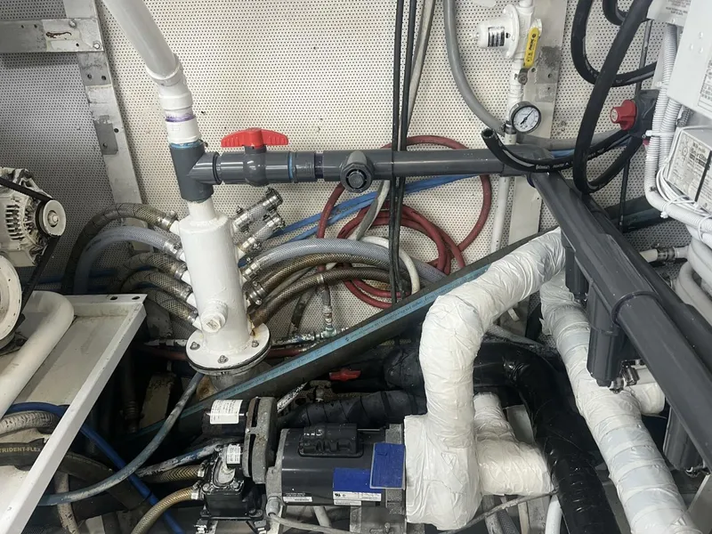 Slide: The Image of Sea chest drain  - 5970098