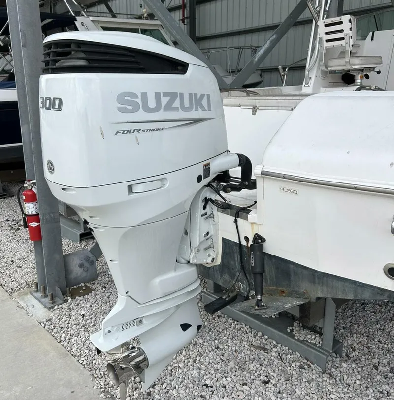 Slide: The Image of Robalo R235 Walkaround 2005 - 5970765